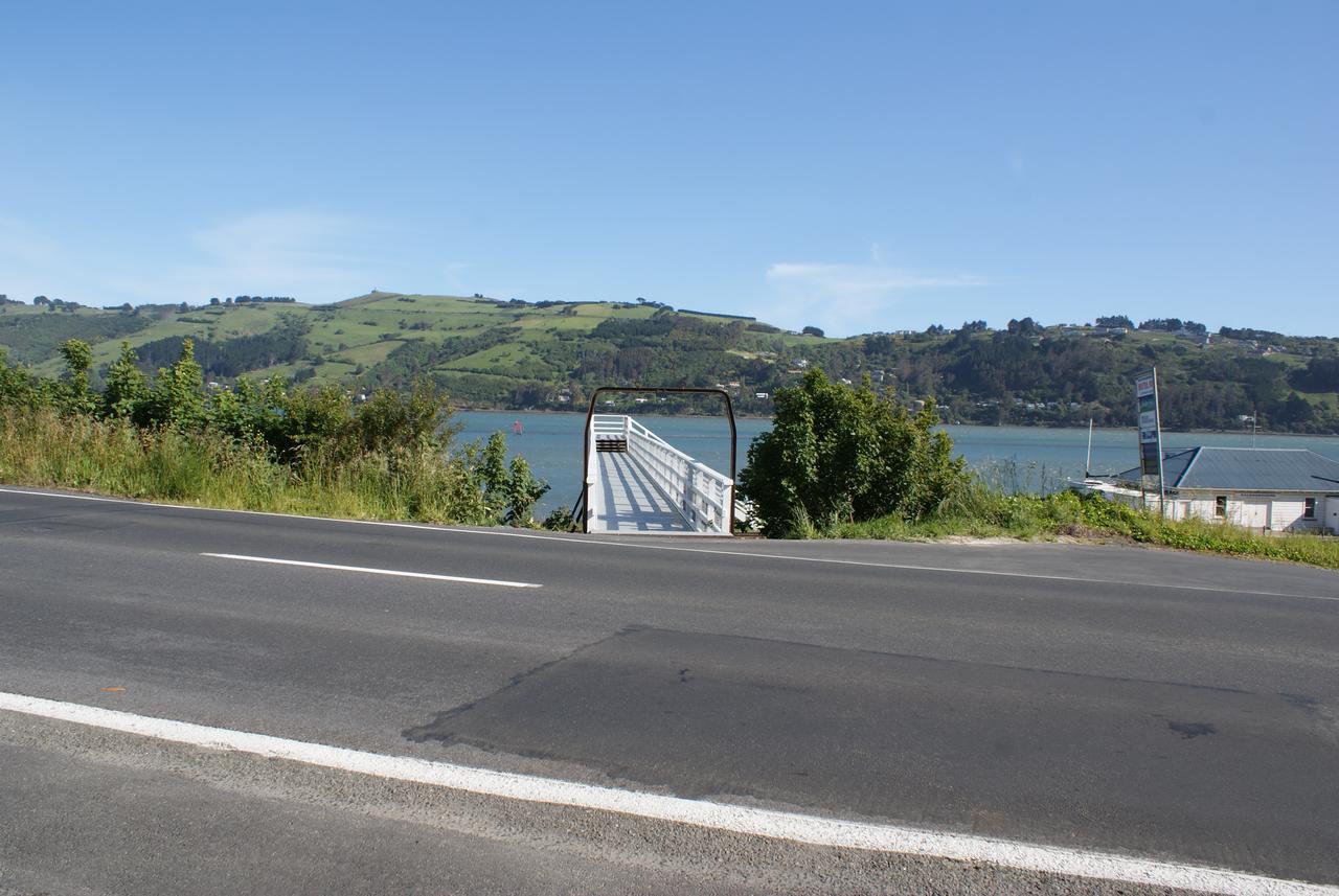 Harbourview Stadium Hotel Dunedin Bagian luar foto