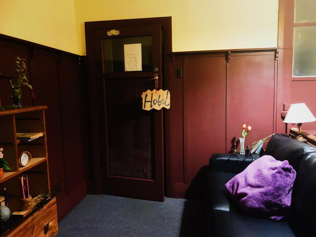 Harbourview Stadium Hotel Dunedin Bagian luar foto
