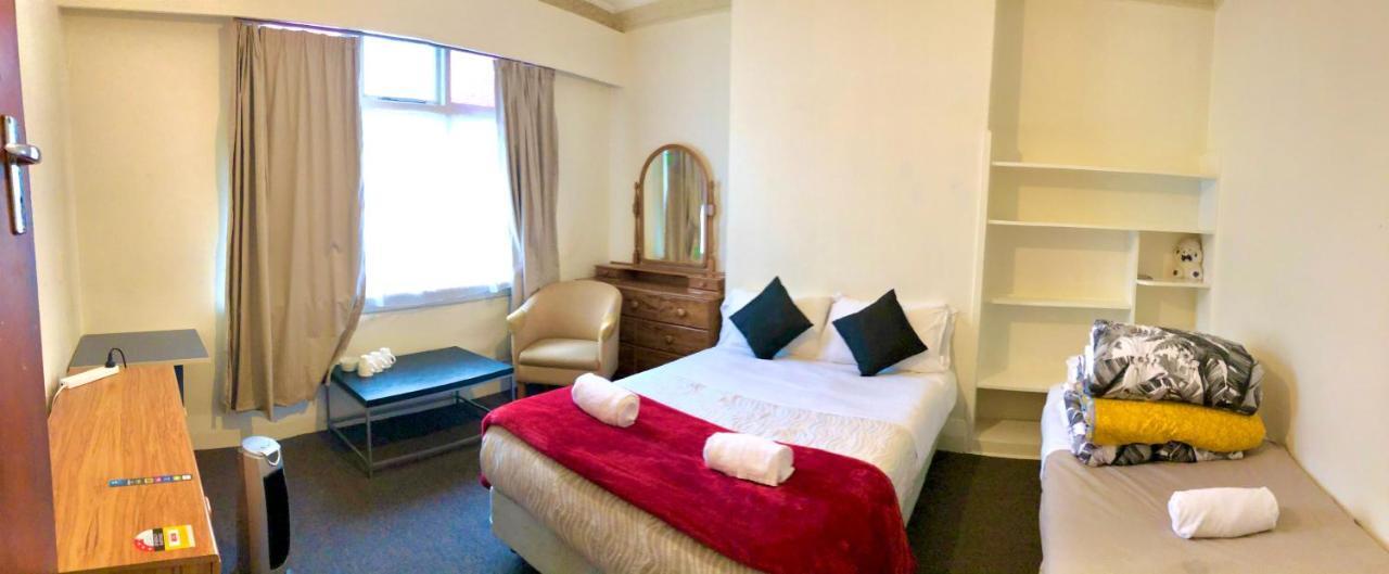 Harbourview Stadium Hotel Dunedin Bagian luar foto